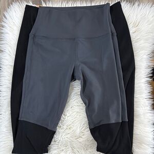 alo yoga Black and Gray Leggings Size XS